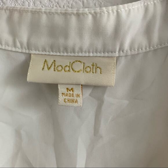 Modcloth Cream White Floral Top Blouse Medium - Picture 3 of 11